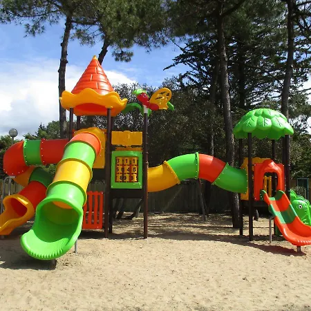 Camping De Sion مكان تخييم